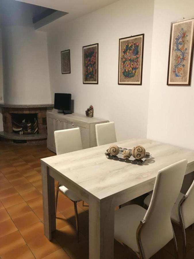 Casa Chia Lago Maggiore Laveno Εξωτερικό φωτογραφία
